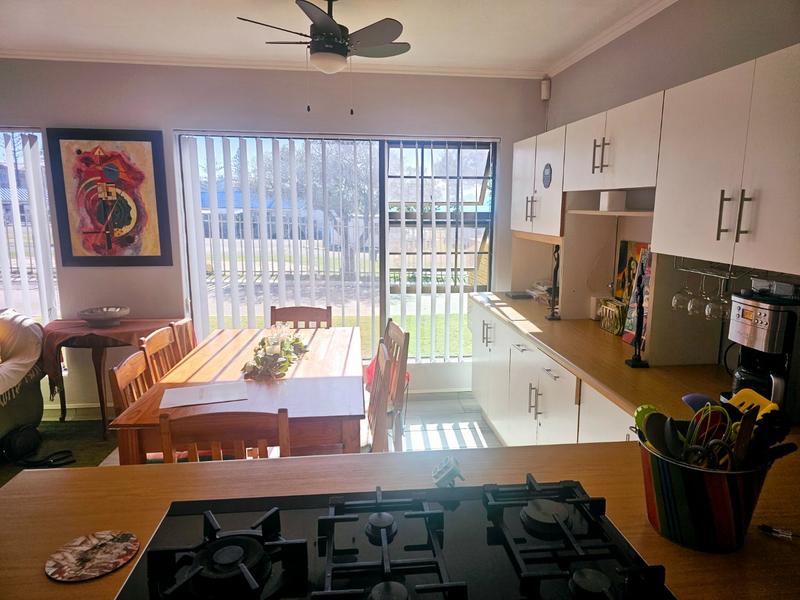 3 Bedroom Property for Sale in Mossel Bay Central Western Cape